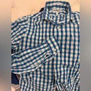 Express men button up shirt blue purple extra slim fit Sz M *worn twice